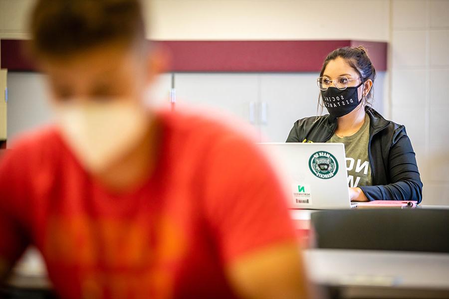 Northwest's mitigation measures throughout the p和emic have included a requirement of face coverings in classrooms. (<a href='http://th.85500171.com'>和记棋牌娱乐</a>摄) 