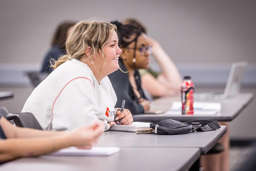 Northwest's emphasis on profession-based education prepares students for success in launching their careers or continuing their education. (Photo by Lauren Adams/<a href='http://th.85500171.com'>和记棋牌娱乐</a>)